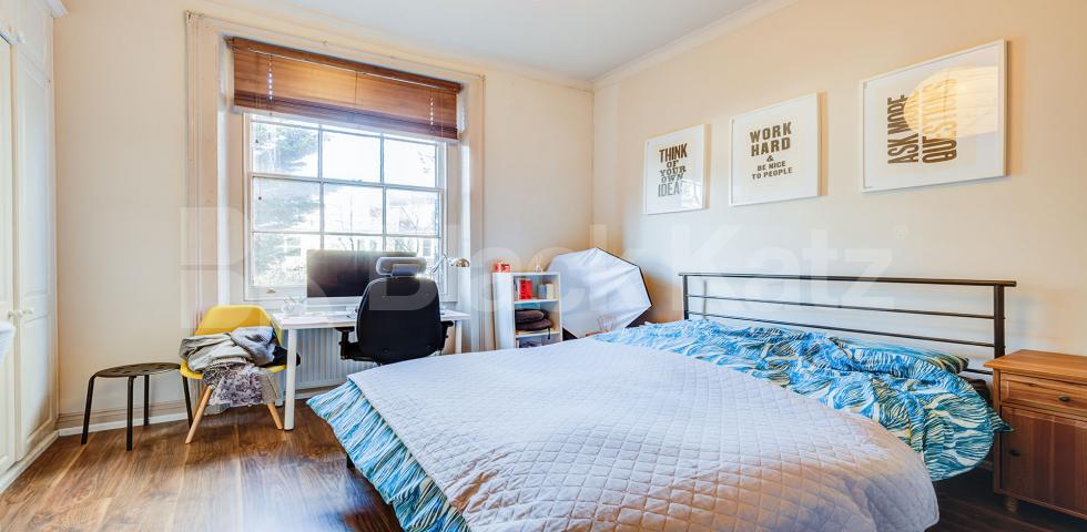 Modern Apartment Pennard Road , Shepherds Bush